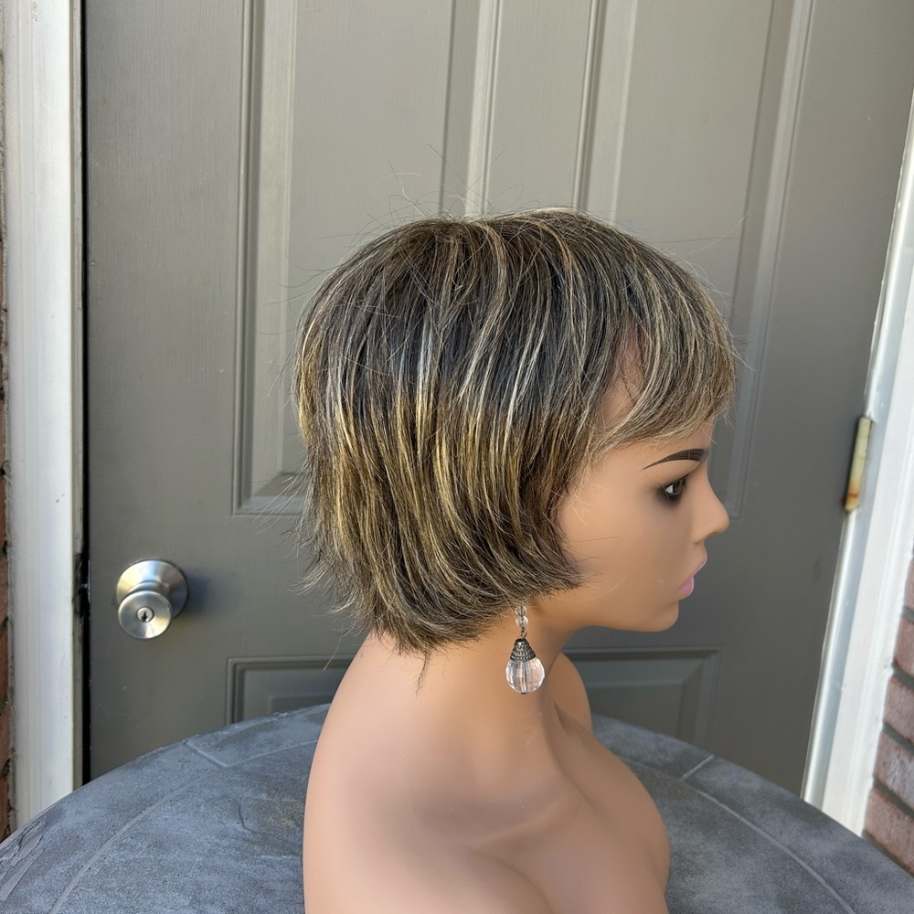 Noriko Collection Synthetic Harvest Gold Short Pixie Wig